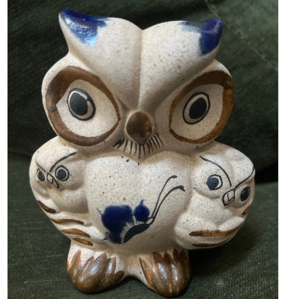 Vtg Tonala Mexican Pottery Owl Figurine Hand Painted Mother/Babies signed FM 4"